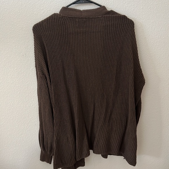 Cardigan - Picture 2 of 2